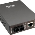 D-Link DMC, 2-Port Media Converters, Management Module, and Chassis with 1 BASE-TX RJ-45 and 1 BASE-FX SC Port, Up to 15 km (DMC-515SC)