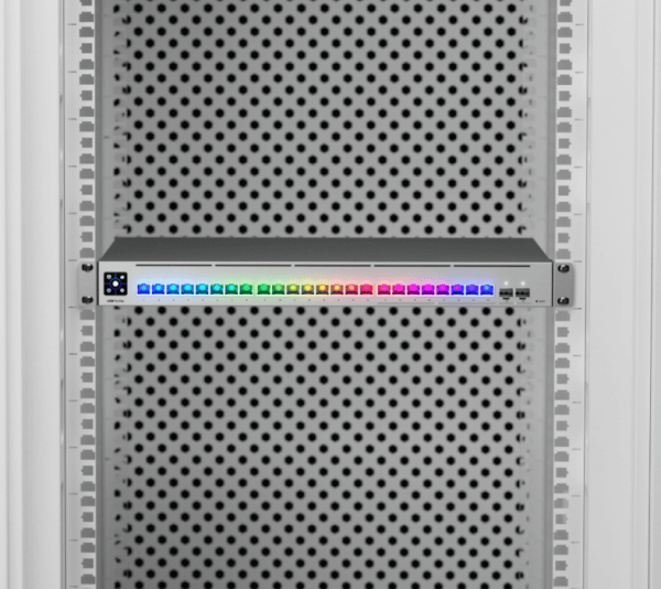 Ubiquiti Unifi Pro Max 24 Switch (USW-Pro-Max-24) - Image 2