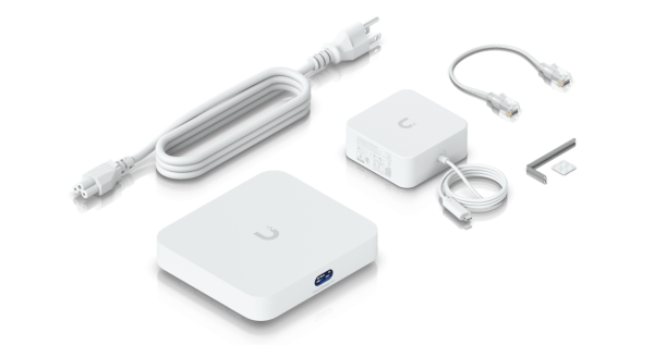 Ubiquiti Unifi Cloud Gateway Max (UCG-MAX) - Image 4